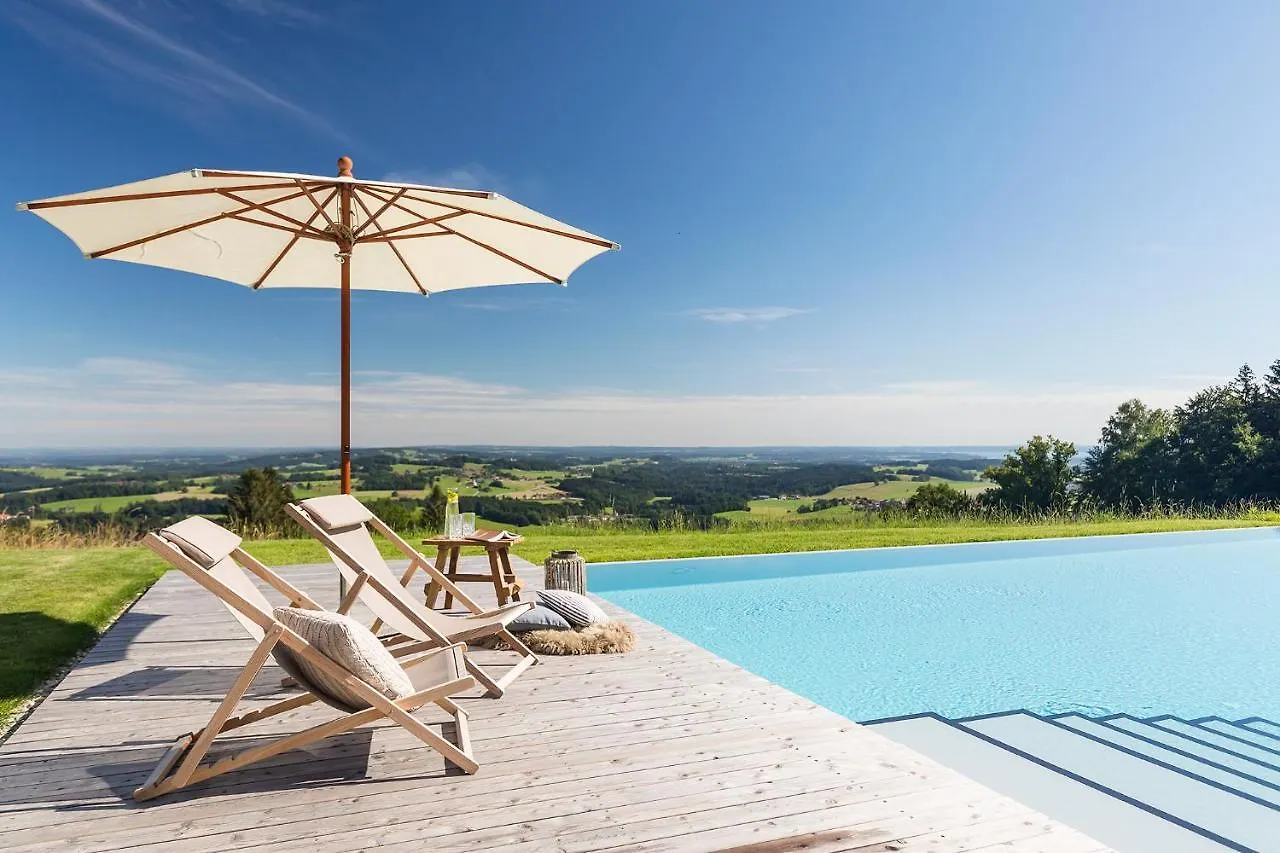 Chiemsee Chalet Frasdorf Aparthotel